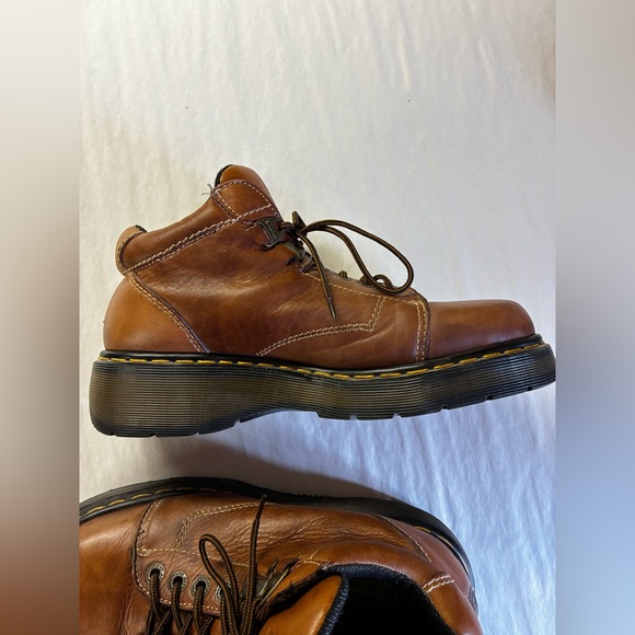 Dr. Martens 9365 Brown Leather Chunky Boots Size 9